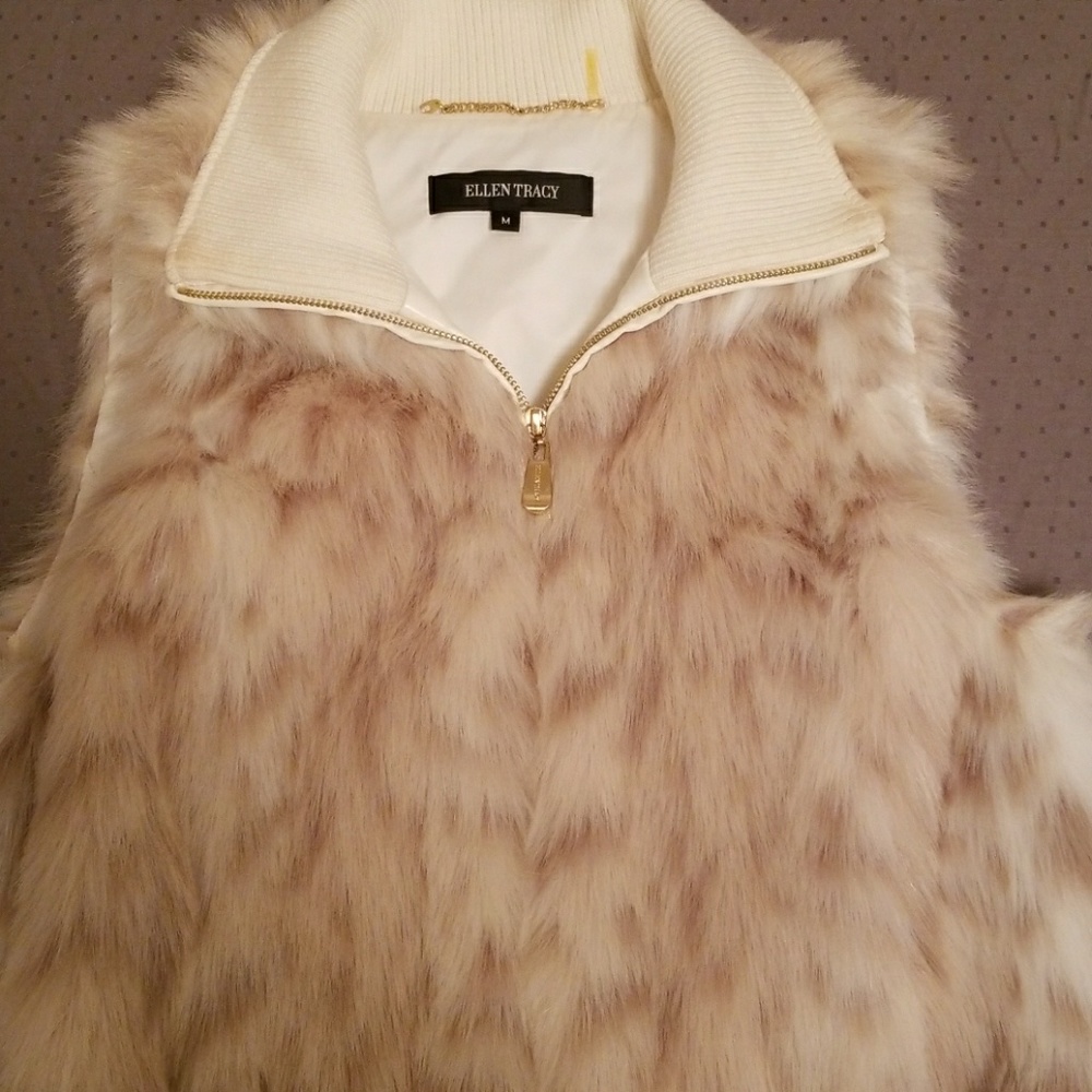 Ellen Tracy Foux Snow Leopard Fur Vest size M - Picture 2 of 4
